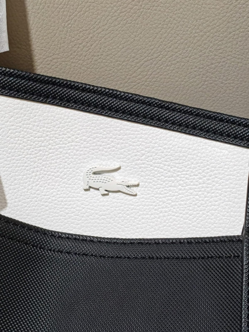 Lacoste -double face