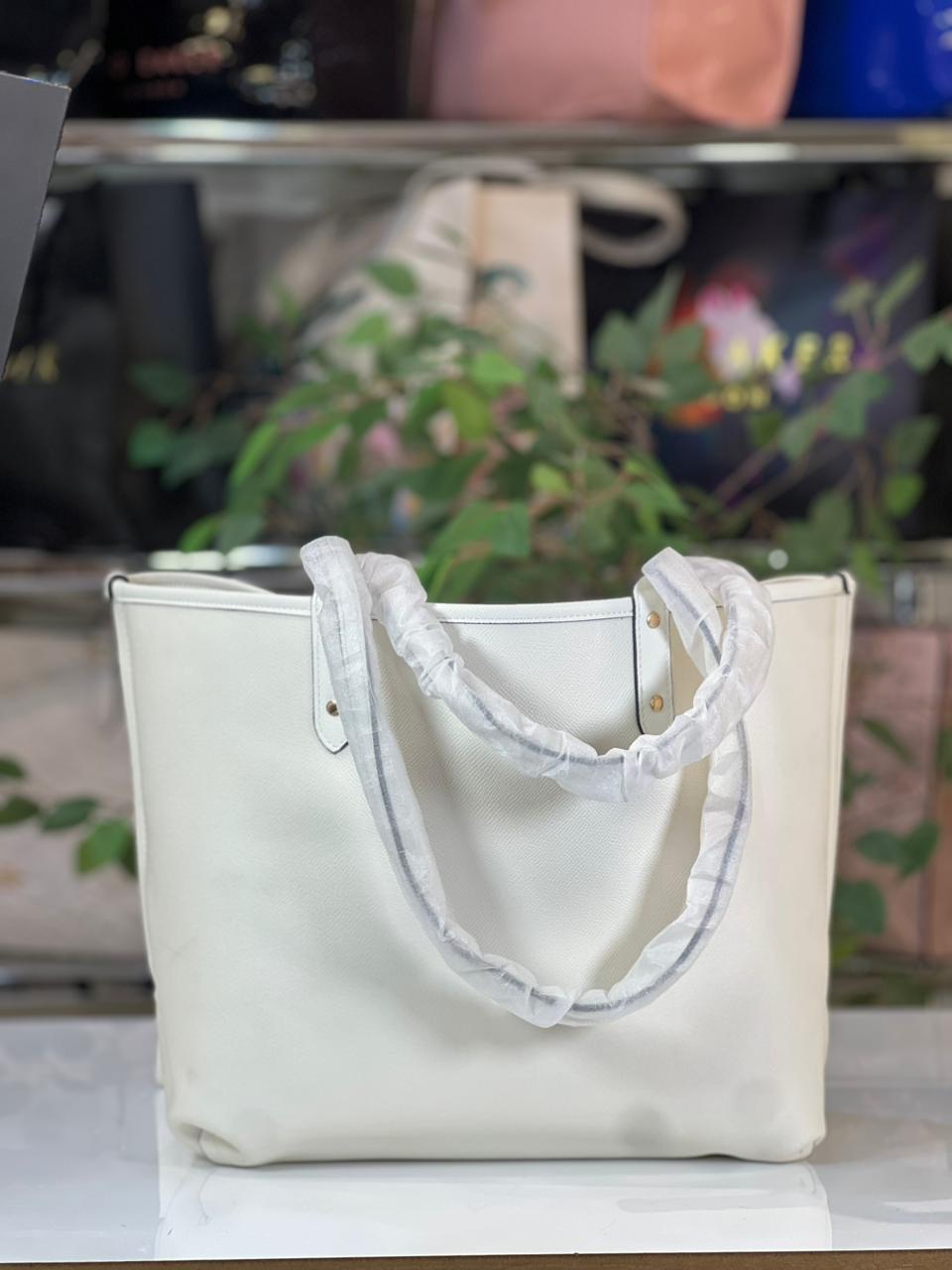 Coach- tote bag “white”
