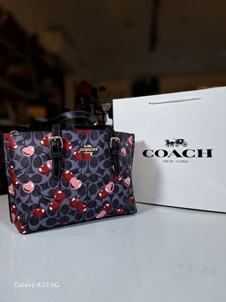 Cherry Coach- navy