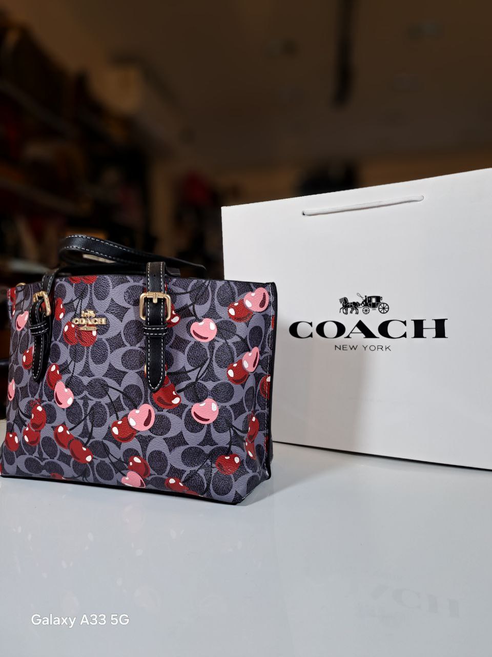Cherry Coach- navy