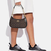 Coach Teri shoulder bag