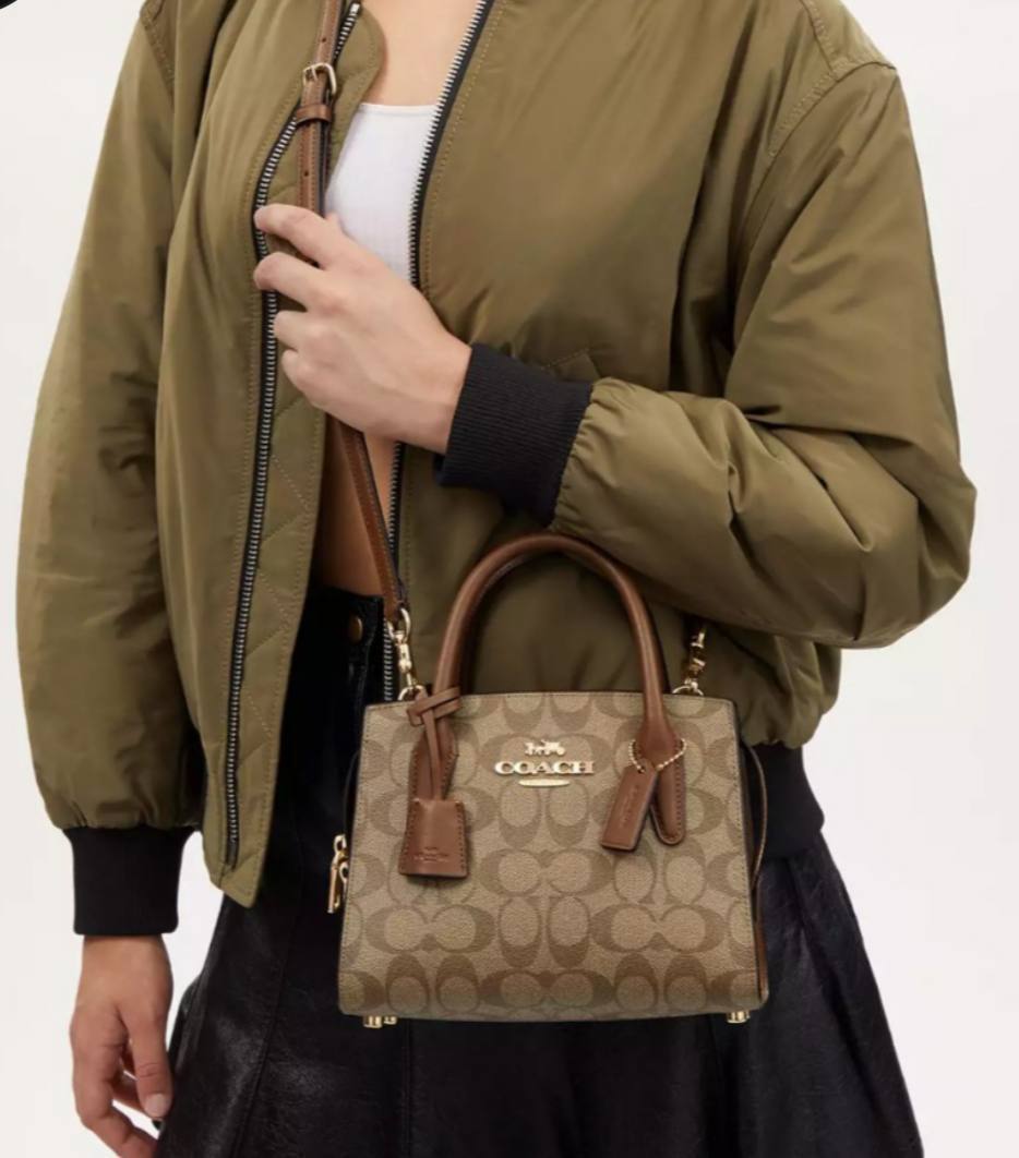 Coach  With serial number