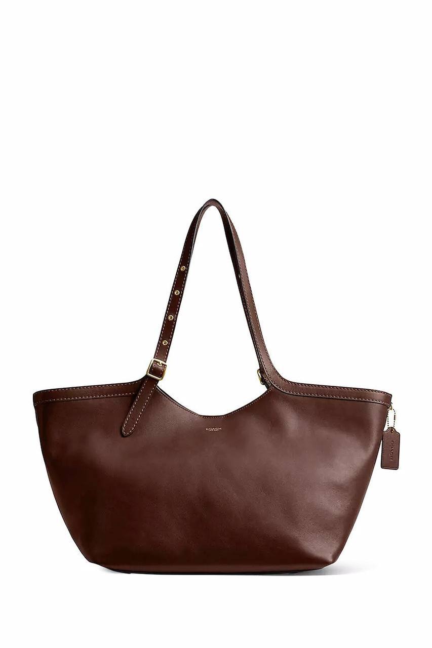 The Heritage Tote coach